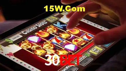 A Ascensão dos Esportes Eletrônicos: Um Novo Paradigma no Entretenimento